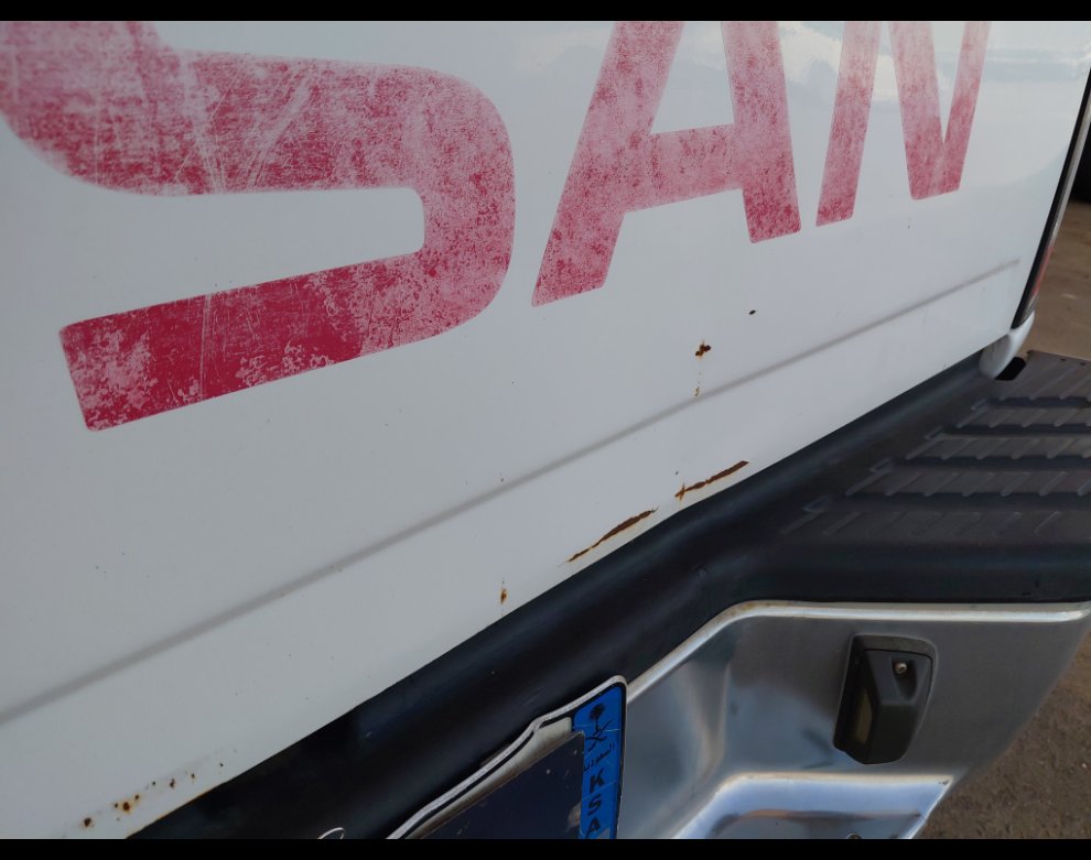 Nissan Pickup  2013 image