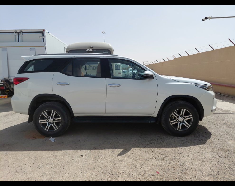 Toyota Fortuner GX 2022 image