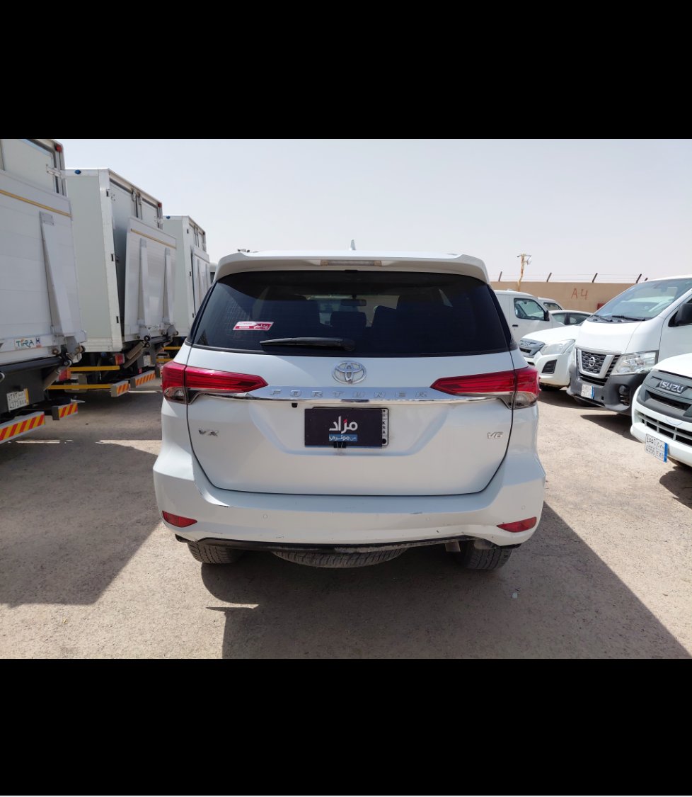 Toyota Fortuner VX2 2023 image