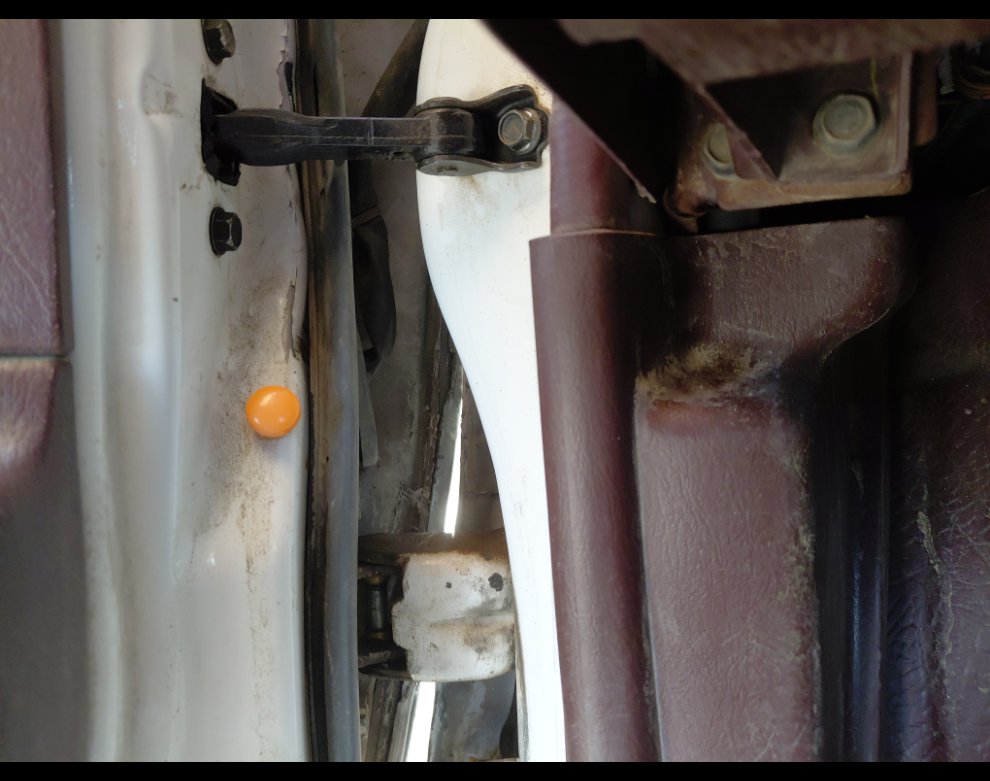 Nissan Pickup  2013 image