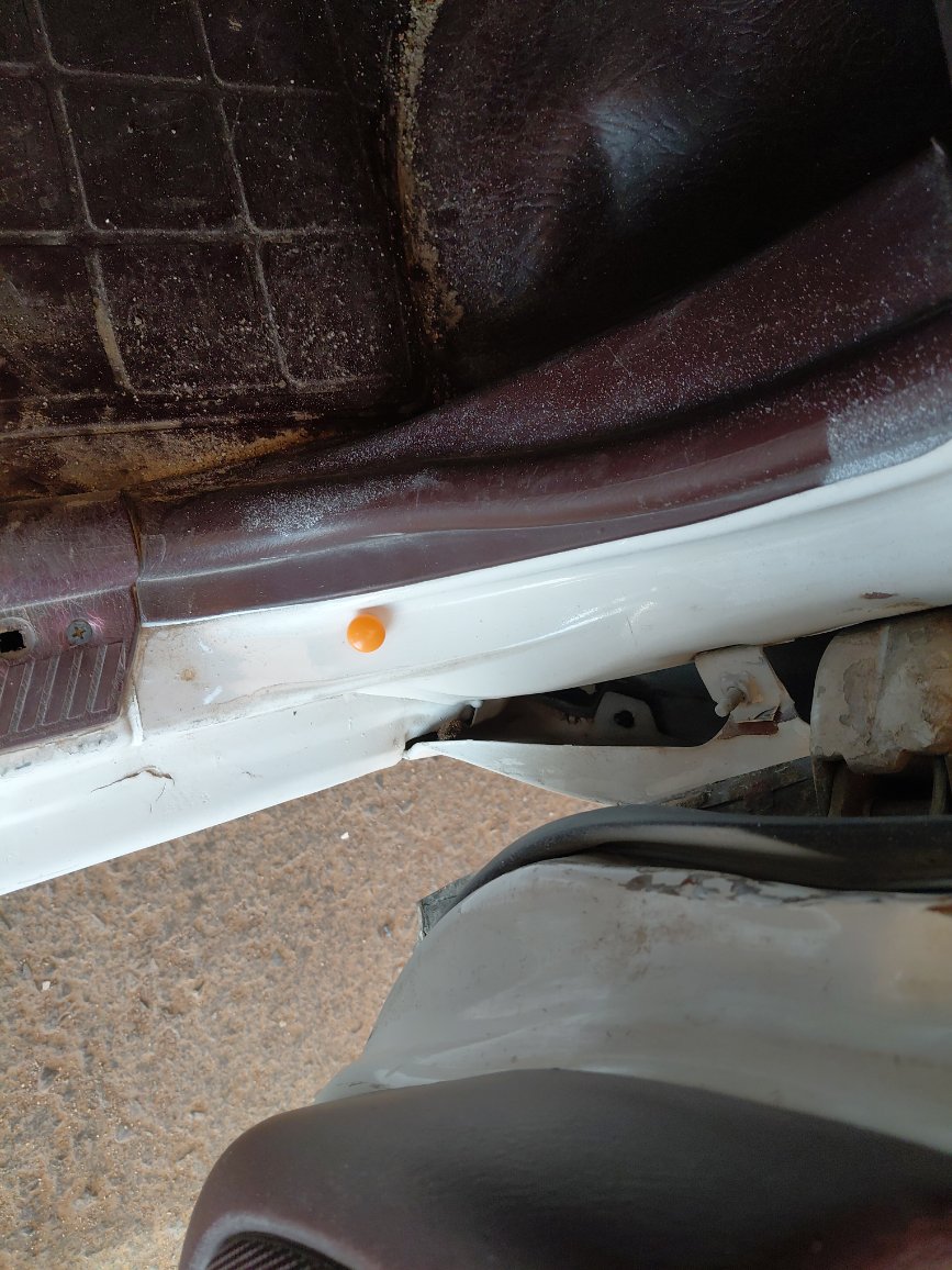 Nissan Pickup  2013 image