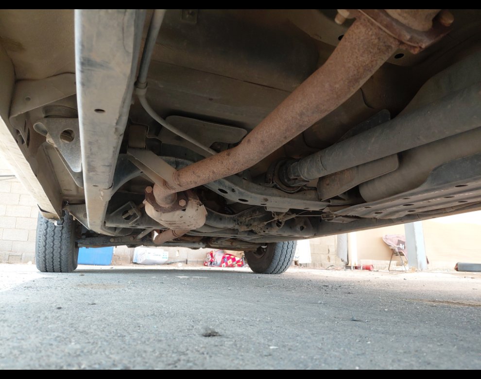 Nissan Pickup  2013 image