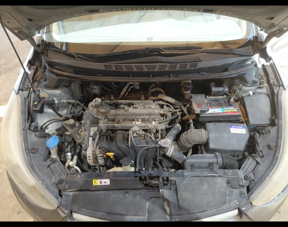 Hyundai Elantra  2016 image