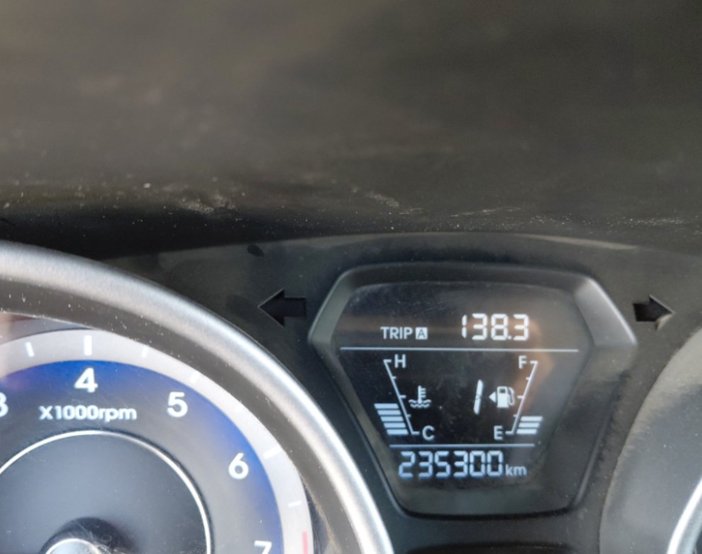 Hyundai Elantra  2016 image