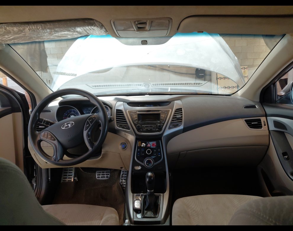 Hyundai Elantra  2016 image