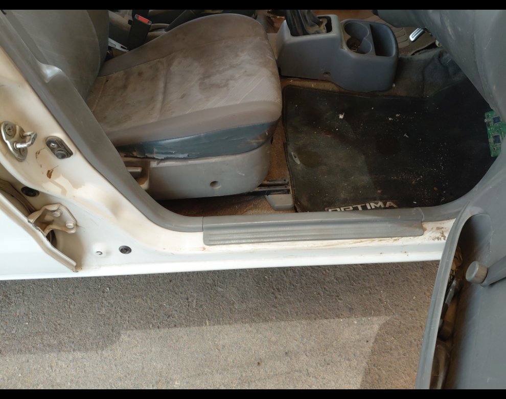 Suzuki Alto  2012 image