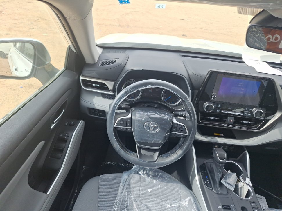 تويوتا هايلاندر LE HEV 2023 image