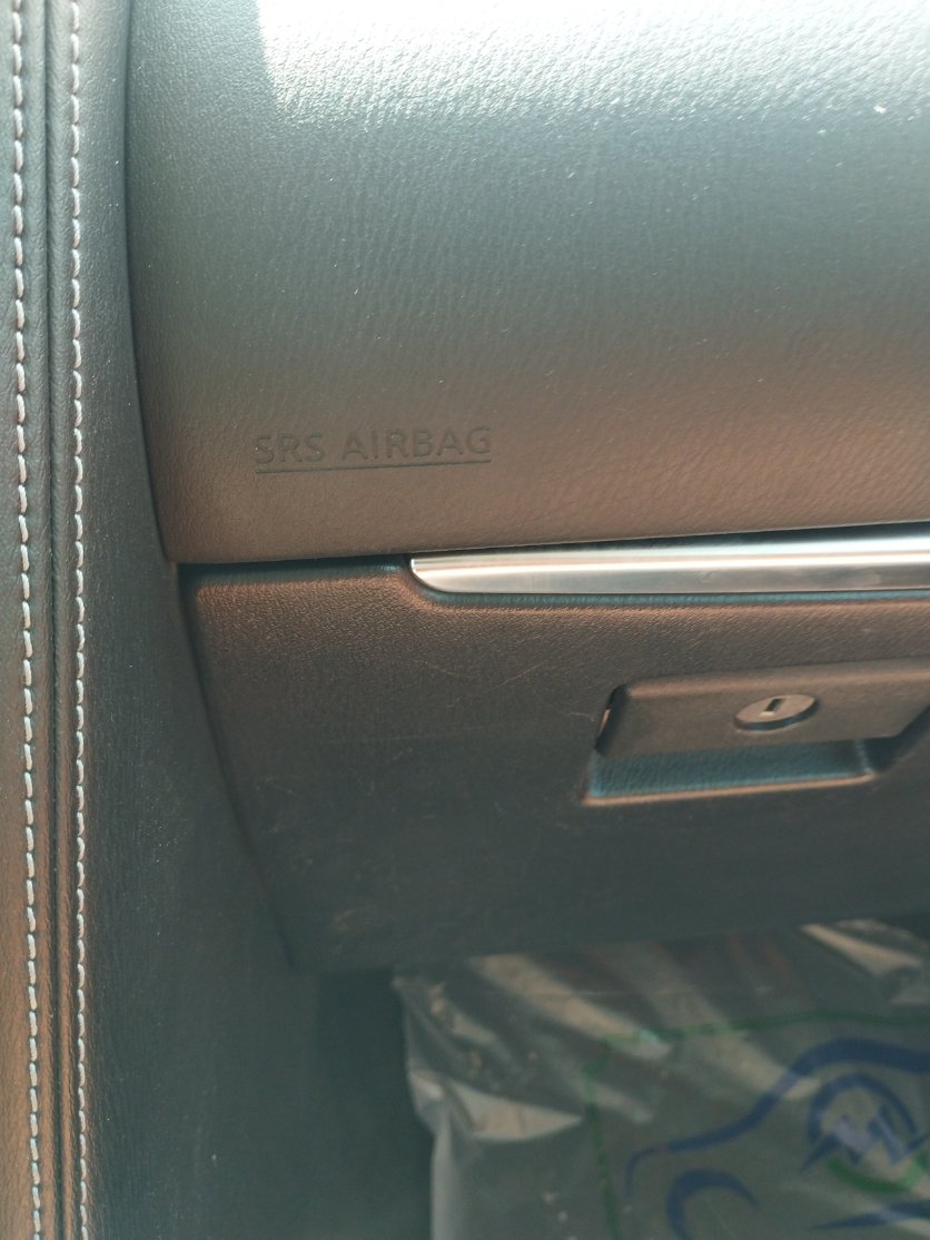 Nissan Patrol PLATINUM 2021 image