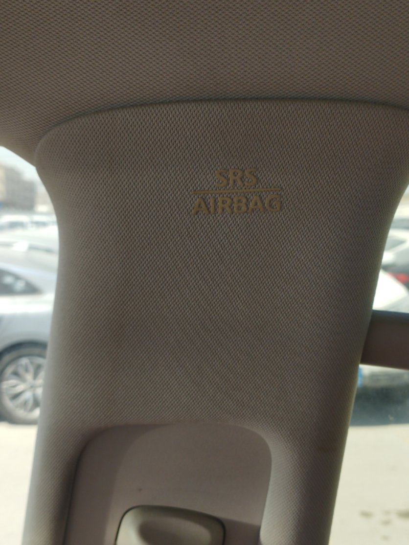 Nissan Patrol PLATINUM 2021 image