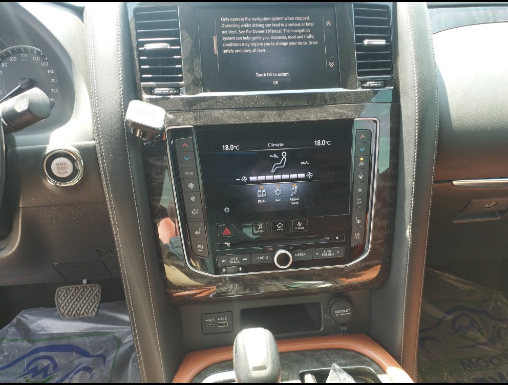 Nissan Patrol PLATINUM 2021 image