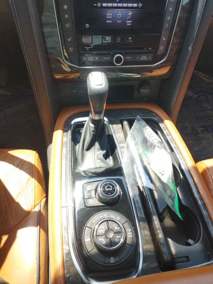 Nissan Patrol PLATINUM 2021 image