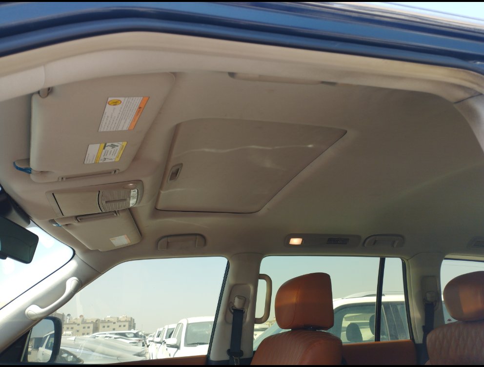 Nissan Patrol PLATINUM 2021 image