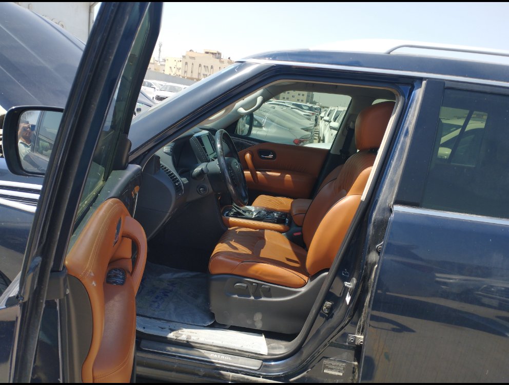 Nissan Patrol PLATINUM 2021 image