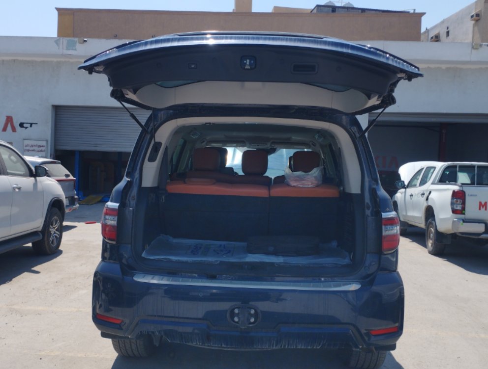 Nissan Patrol PLATINUM 2021 image