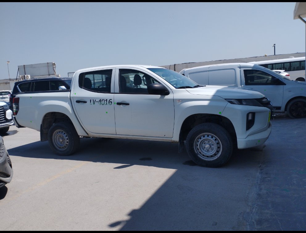 ميتسوبيشي L200  2021 image