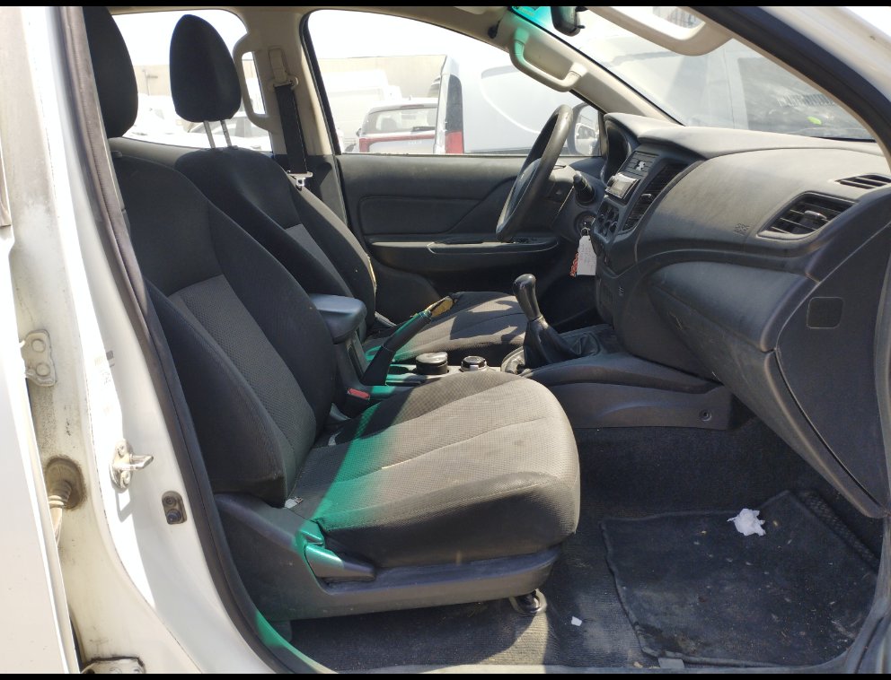 ميتسوبيشي L200  2021 image