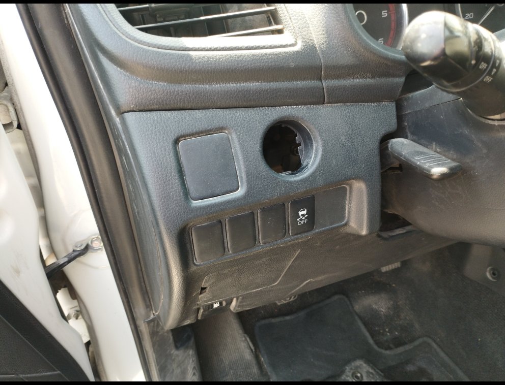 ميتسوبيشي L200  2021 image