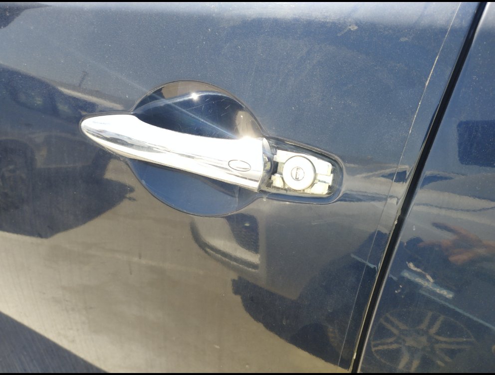 Nissan Patrol PLATINUM 2021 image