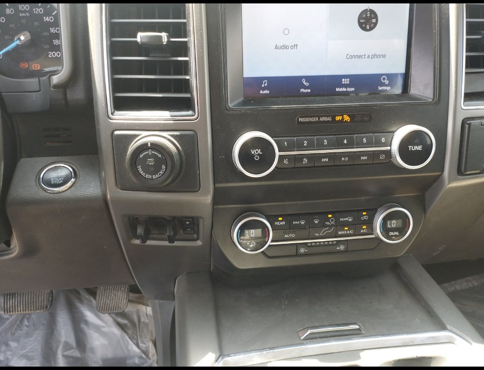 Ford Expedition  2021 image