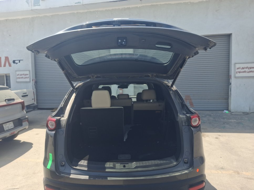 Mazda CX9  2022 image