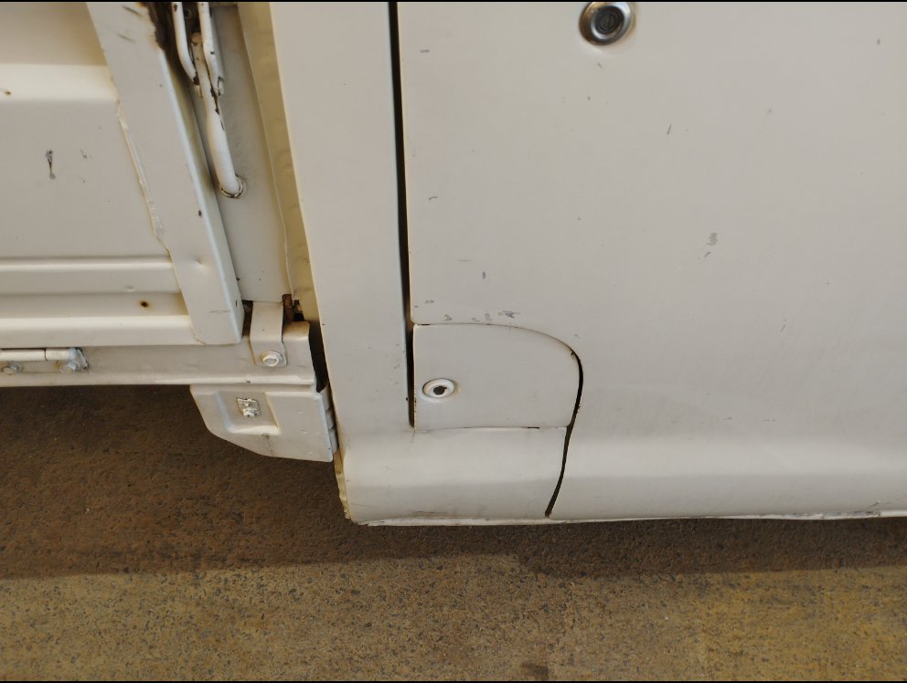 دايهاتسو دباب  2012 image