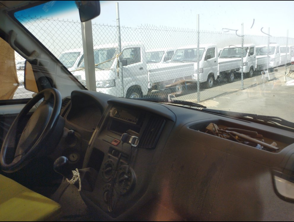 دايهاتسو دباب  2012 image