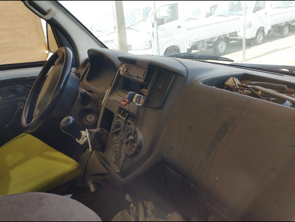 دايهاتسو دباب  2012 image