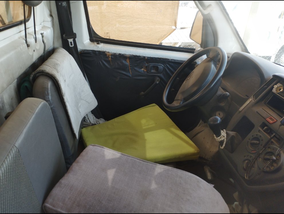 دايهاتسو دباب  2012 image