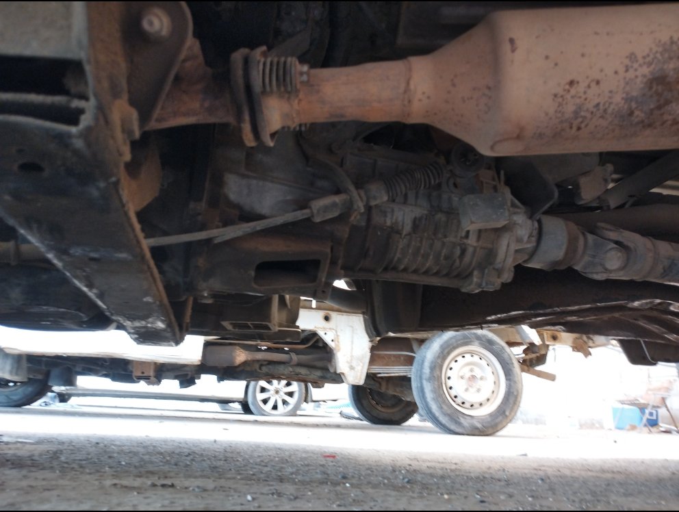 دايهاتسو دباب  2012 image