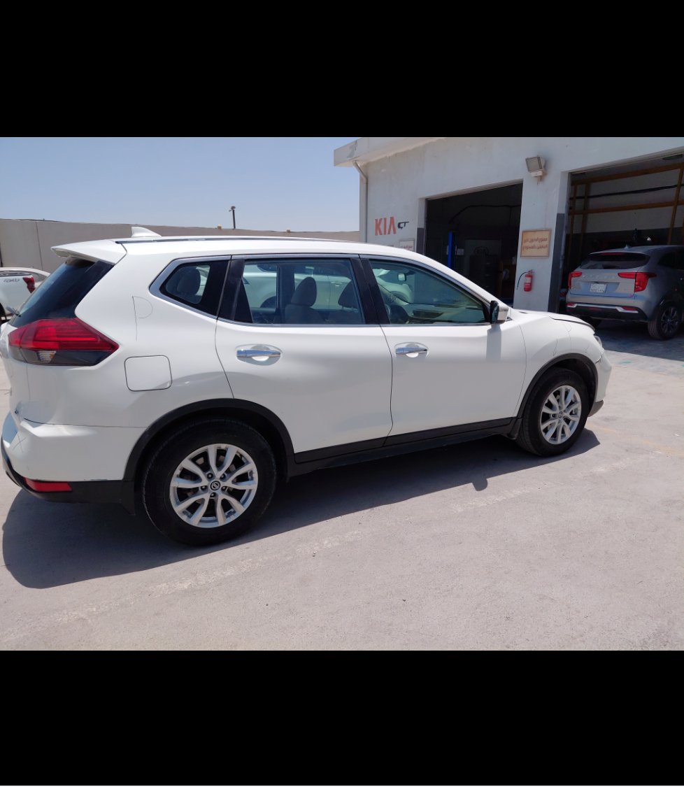 Nissan X-Trail  2021 image