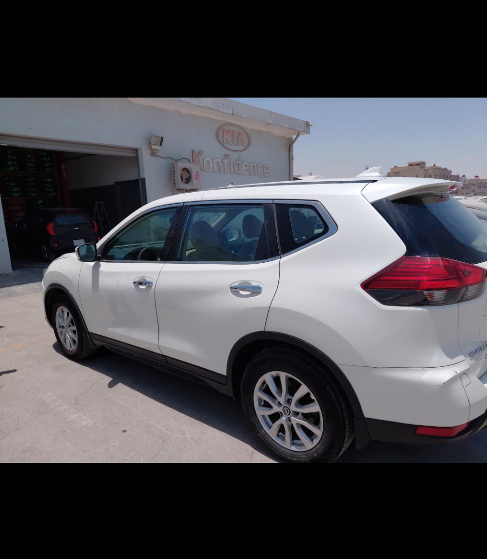 Nissan X-Trail  2021 image