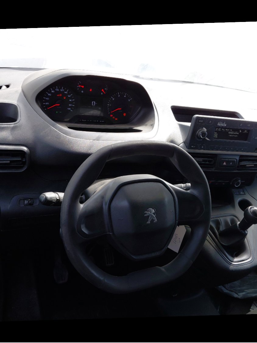 بيجو بارتنر  2022 image