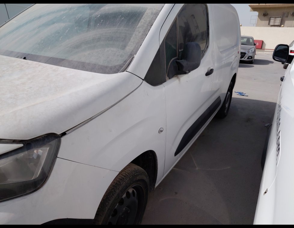 بيجو بارتنر  2022 image