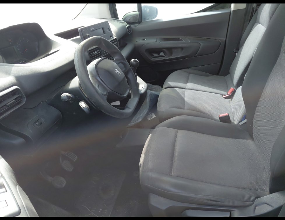 بيجو بارتنر  2022 image