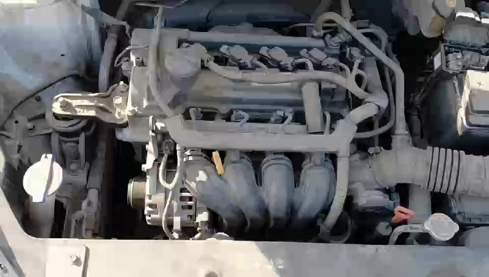 كيا بيجاس LX FWD 2023 video