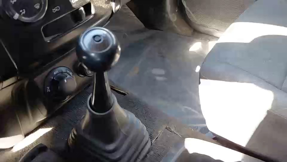 Isuzu D MAX 4X4 - 2020 video