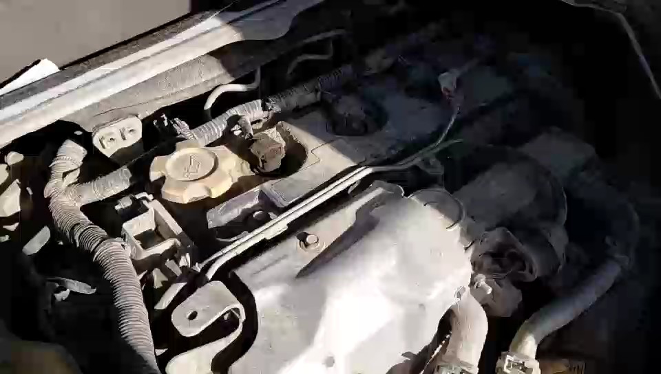 نيسان NV350 Urvan  2020 video