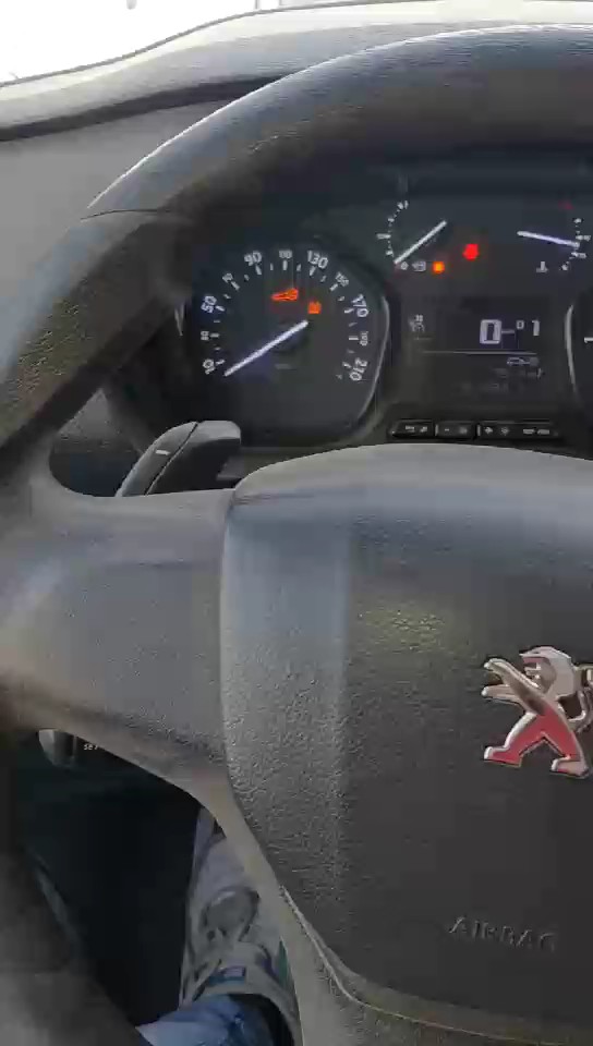 Peugeot  Expert Van  2022 video