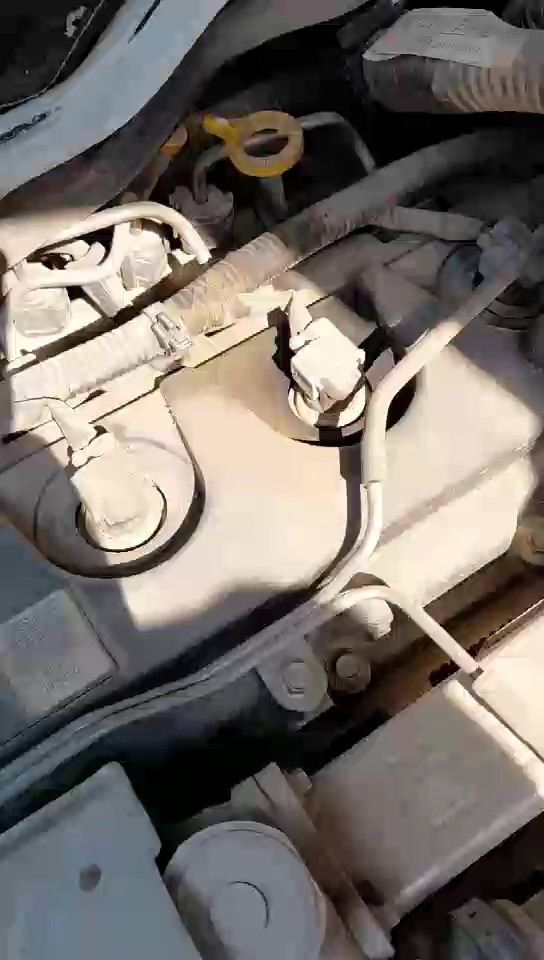 نيسان أورفان  2021 video