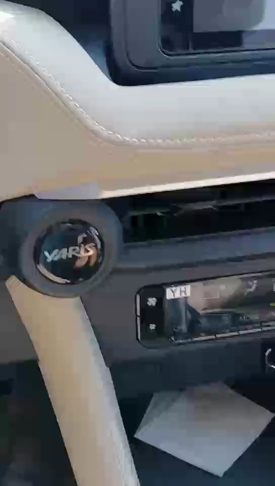 تويوتا يارس  2023 video