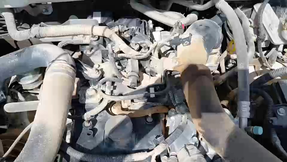 Isuzu D MAX 4x4 2020 video