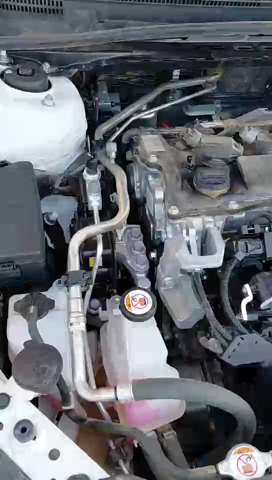 Toyota Camry GLE HEV  2023 video