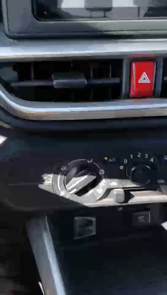 Toyota RAIZE XLE 2023 video