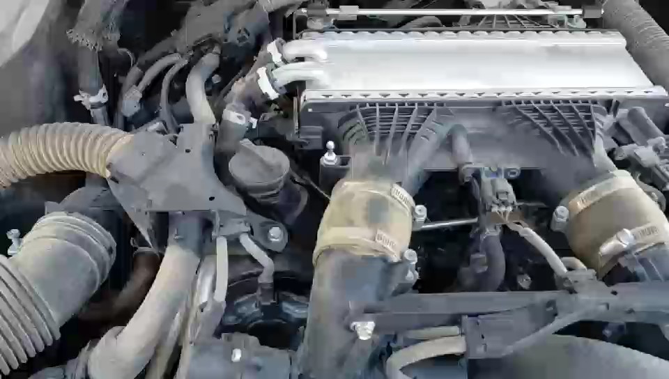 Toyota Land Cruiser GX-R 2023 video