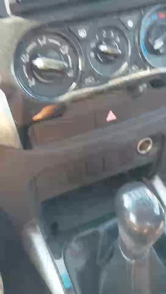 Mitsubishi L200 4x4  2022 video