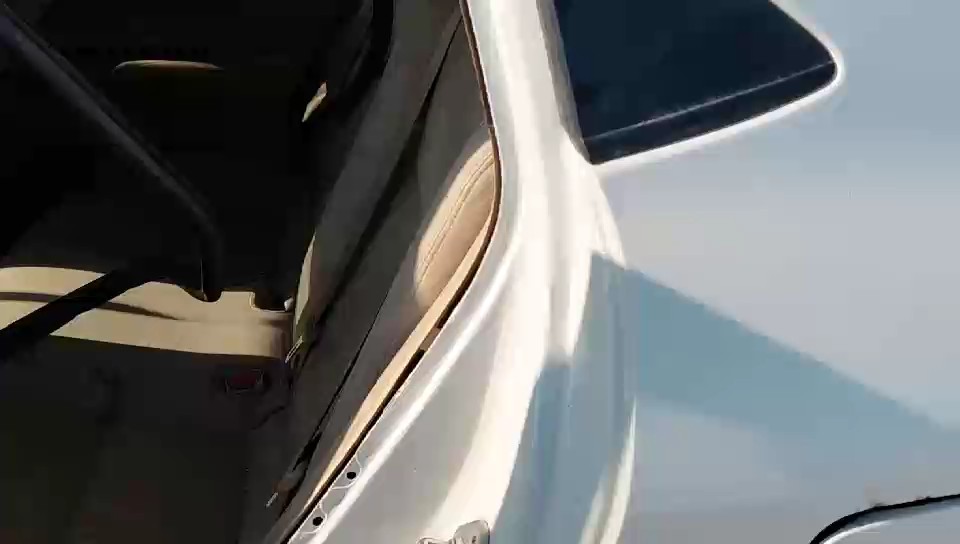 Toyota Yaris Y FLT  2020 video