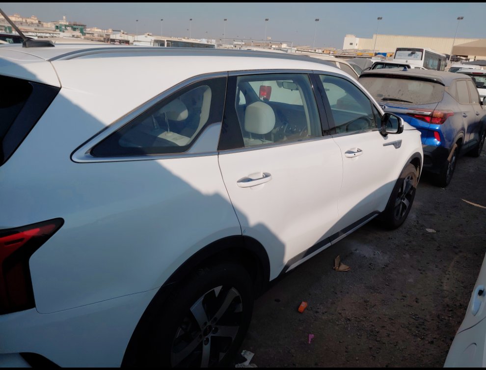 كيا سورينتو MQ4  LX AWD 2023 image