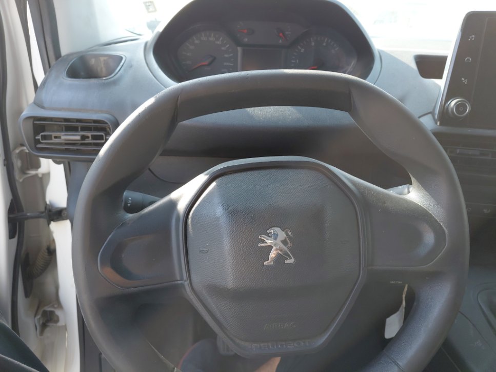 Peugeot  Partner  2023 image