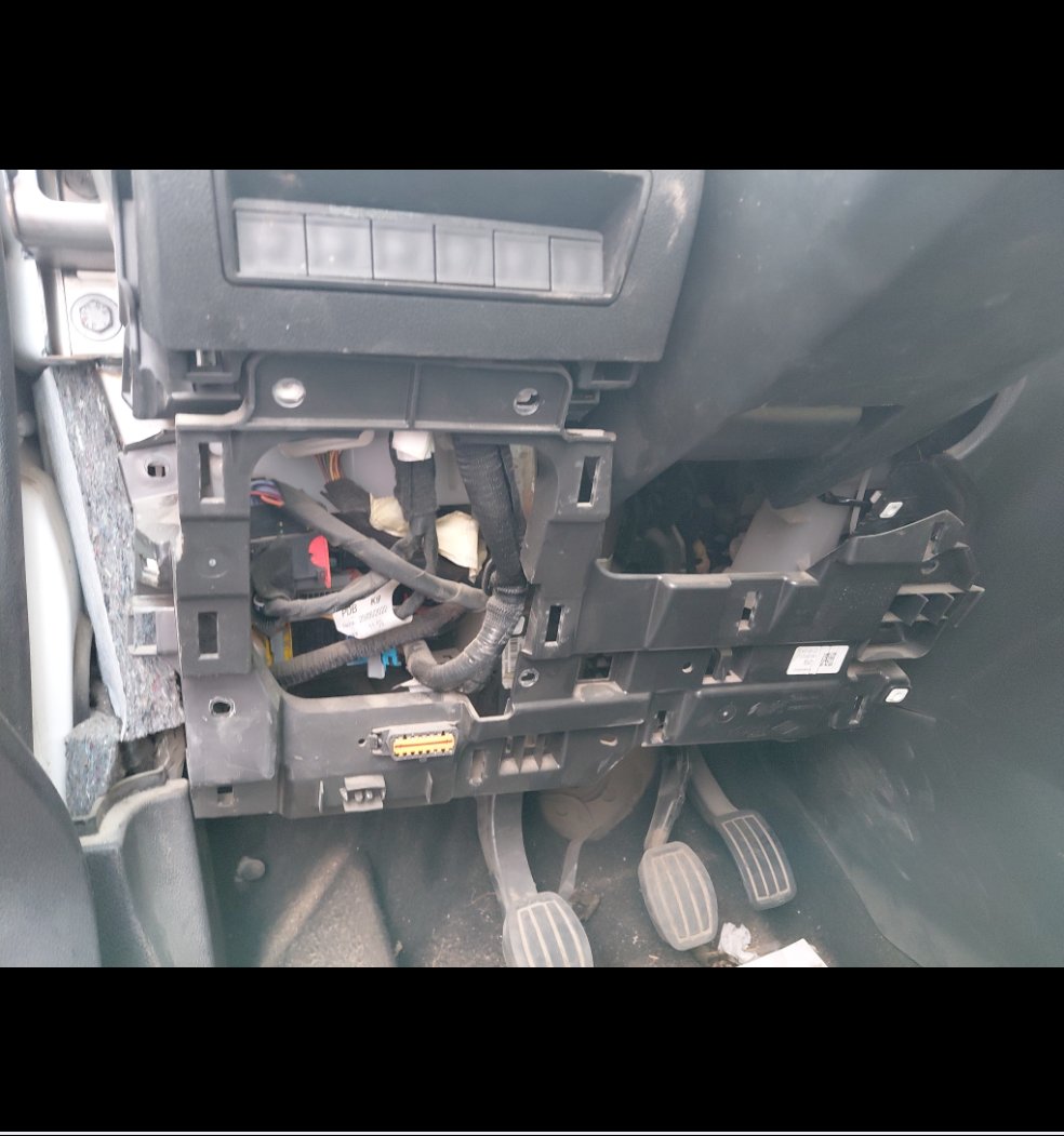 بيجو بارتنر  2023 image