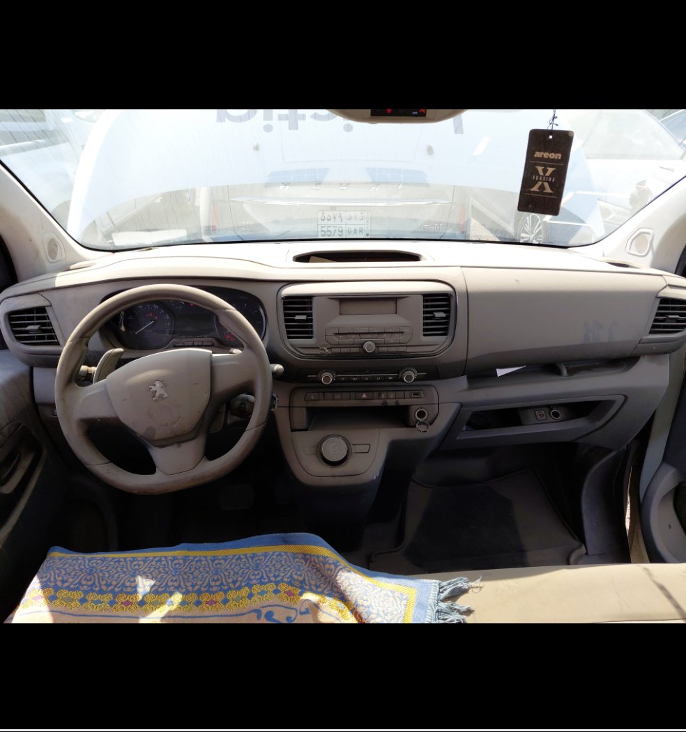 Peugeot  Expert Van  2022 image